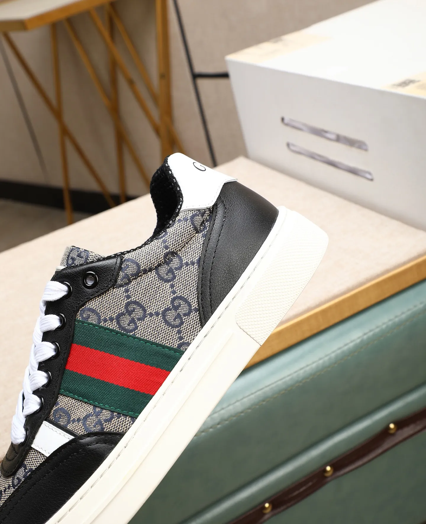 Men's men's shoes💰440 GUCCI🔍🔍2025 latest model Available at the counter at the same time, original calfskin imported from Italy, genuine leather lining, (high-end, extravagant, and classy) with exquisite workmanship, soles: original soles specially provided by the original factory, ⚠Exclusive double-layer movable molded soles are super comfortable⚠, real photos🎬The real ones are better🔍🔍"High quality·Follow the order" code number 38-44 (45 46 customized)